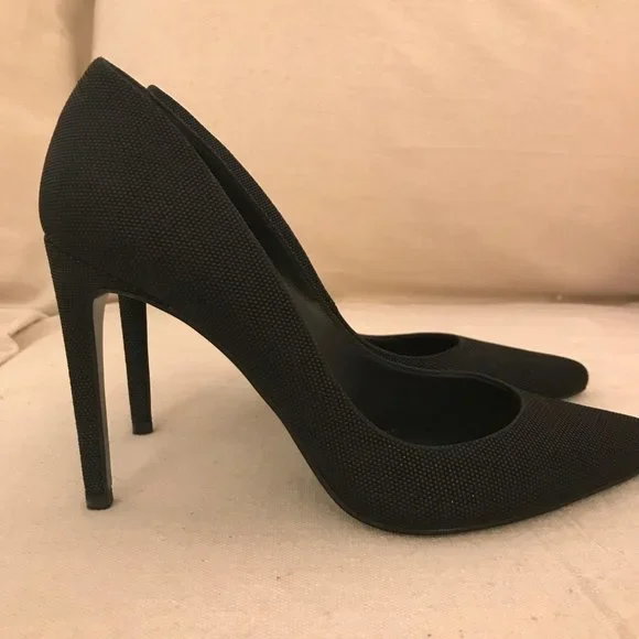 NEW STUART WEITZMAN Curvia Black Bead Nappa Heel US 7M - Picture 3 of 8